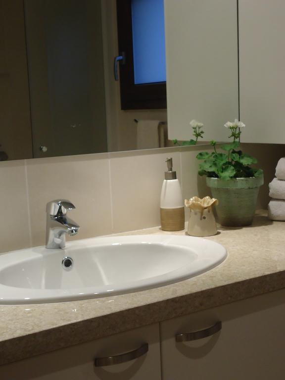 Petralona Apartment Agios Athanasios Bilik gambar