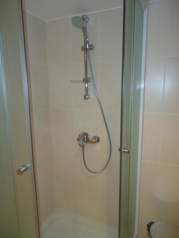 Petralona Apartment Agios Athanasios Bilik gambar